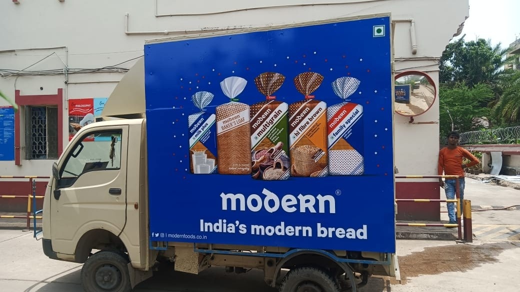 Let Your Ads Do the Driving with Truck Branding